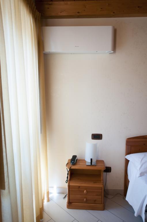 Locanda Dal Sor Francesco Vetralla Exteriör bild