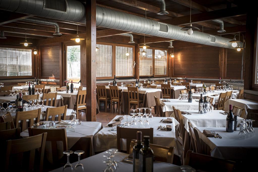 Locanda Dal Sor Francesco Vetralla Exteriör bild