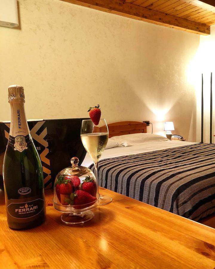 Locanda Dal Sor Francesco Vetralla Exteriör bild